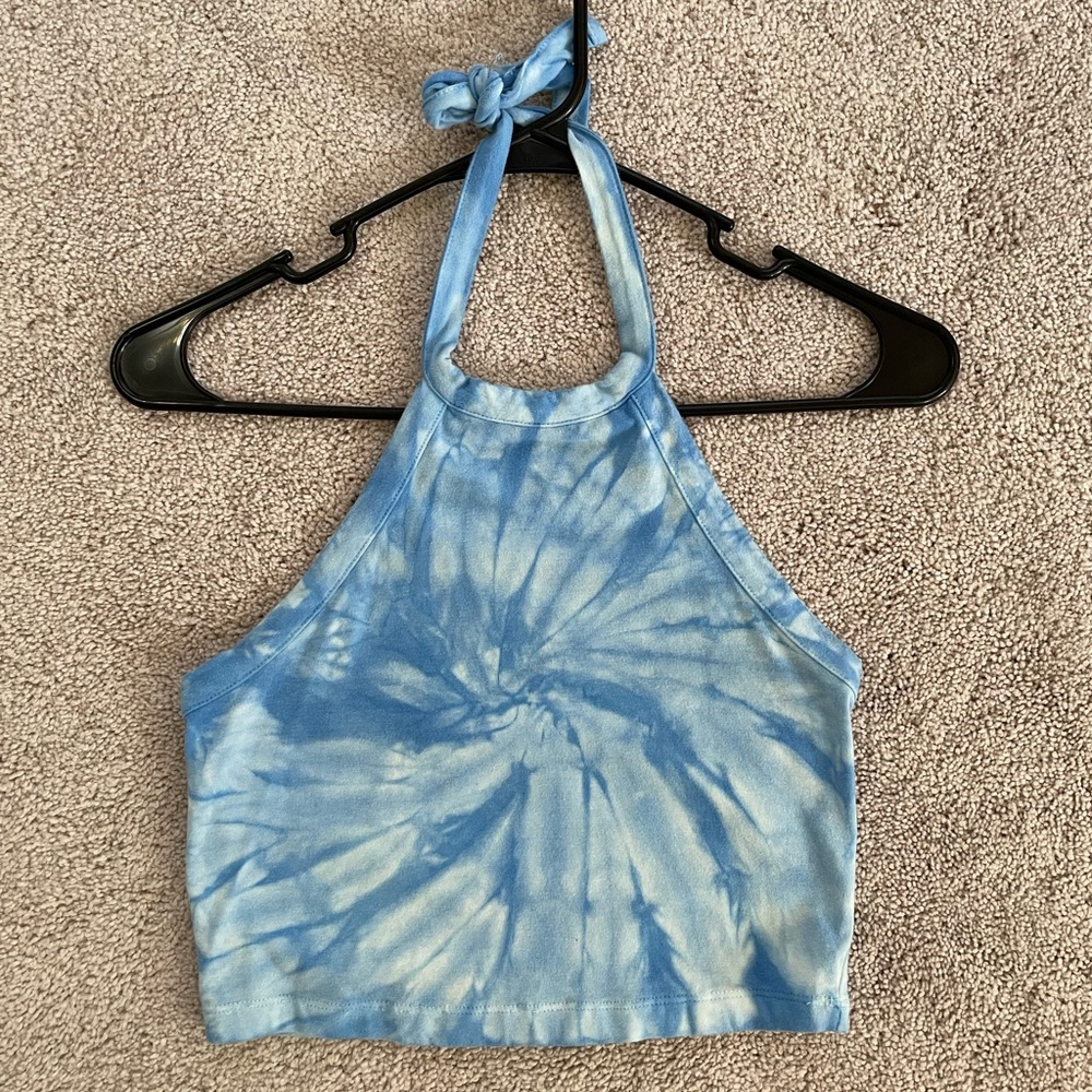 PacSun Halter Croptop